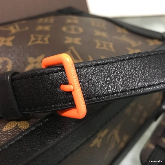 BOX LOUIS VUITTON 0328